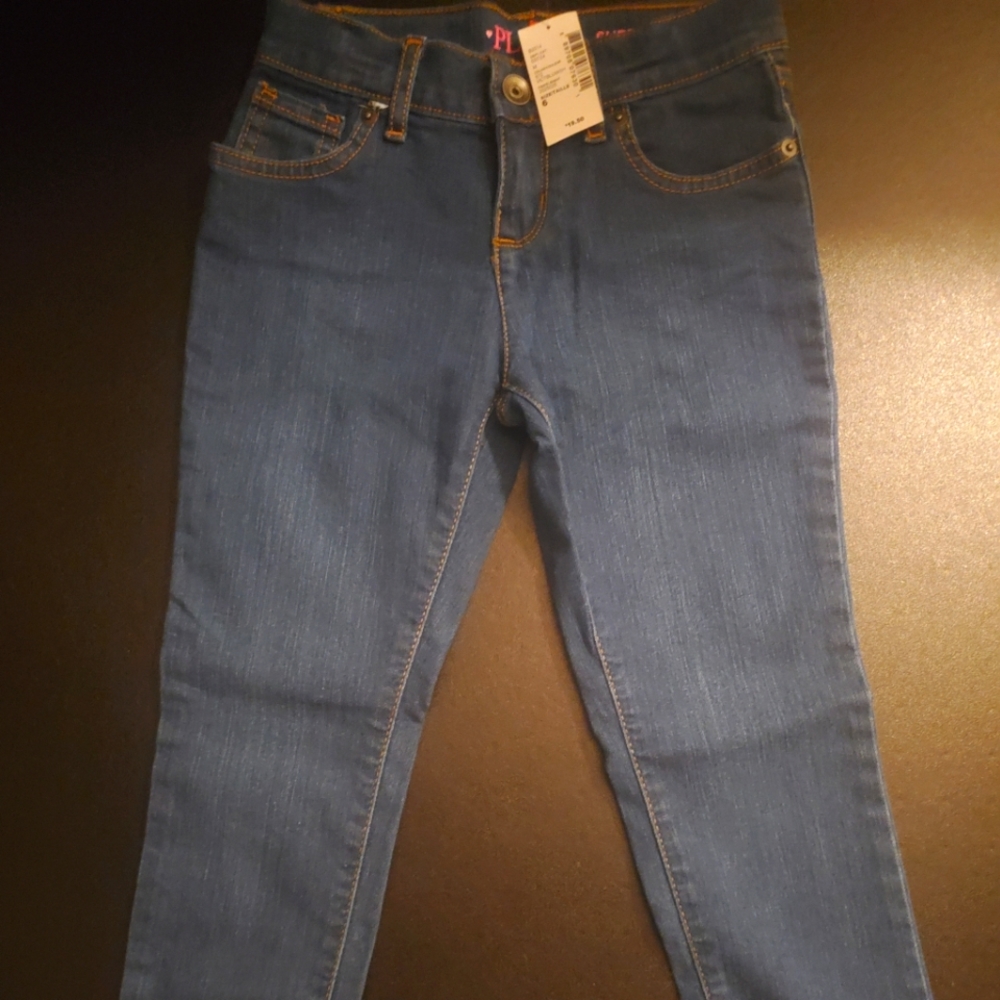 Girl's Clothing